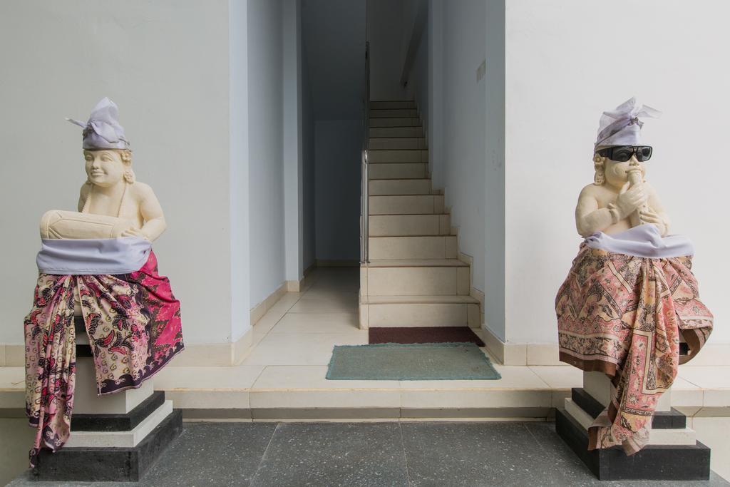 Pande Homestay Canggu Buitenkant foto