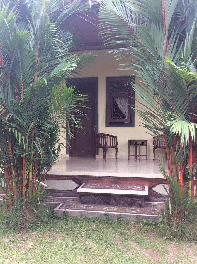 Pande Homestay Canggu Buitenkant foto