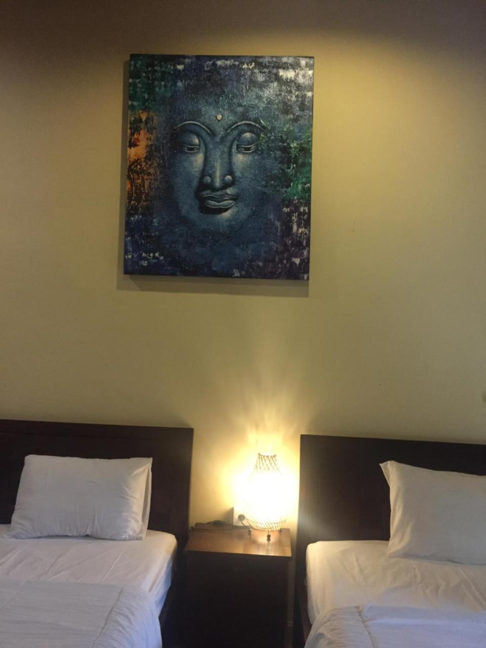 Pande Homestay Canggu Buitenkant foto